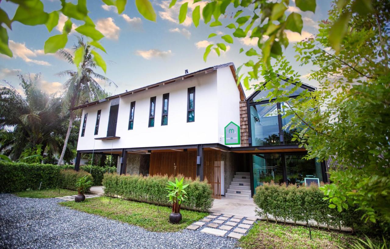 In My Place Cafotel Khlong Thom Экстерьер фото