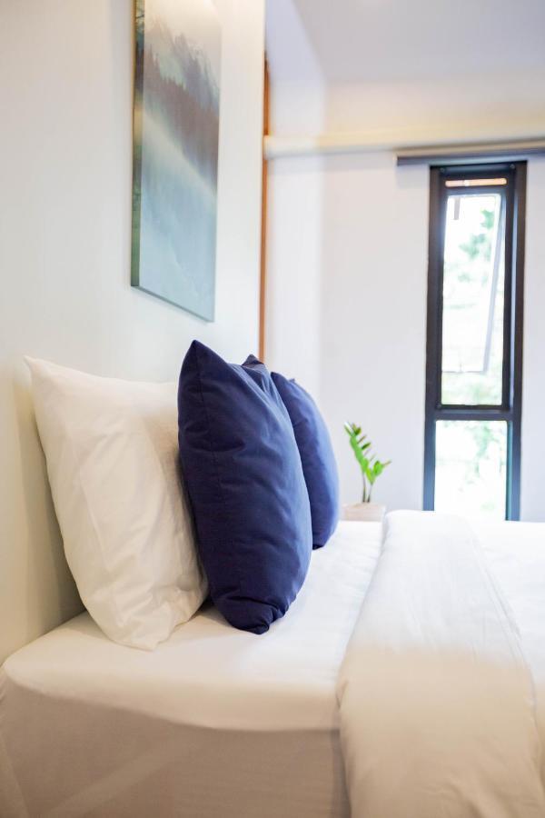 In My Place Cafotel Khlong Thom Экстерьер фото