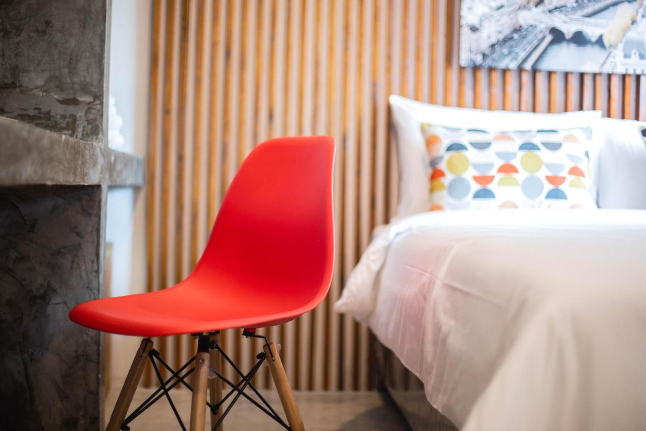 In My Place Cafotel Khlong Thom Экстерьер фото